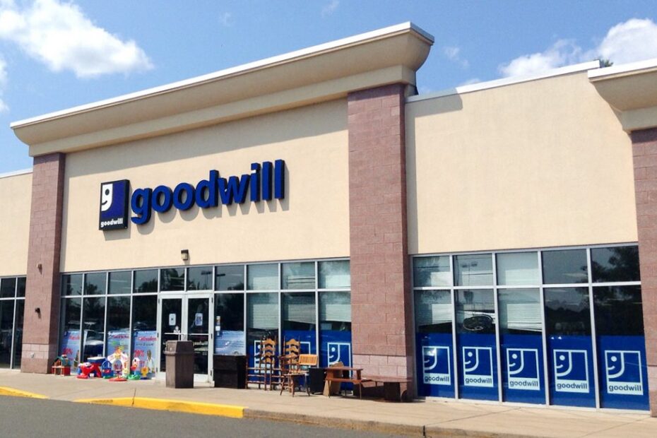 7 Valuable Things to Look for at Goodwill Store