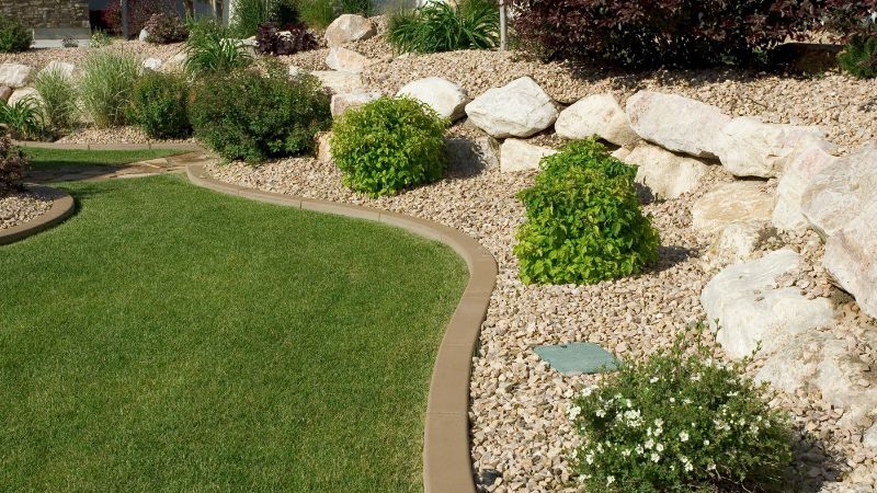 9 DIY Landscaping Ideas You Can Get Started on